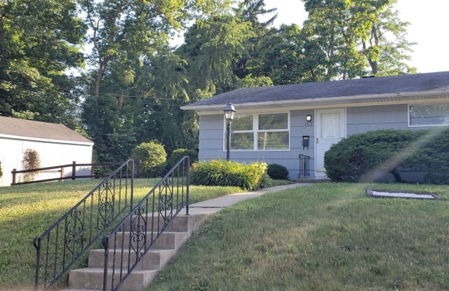 1512 Terrace Ave - 1512 Terrace Avenue, Waukegan, IL 60085