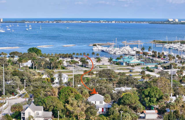 419 N 2nd Street - 419 North 2nd Street, Fort Pierce, FL 34950