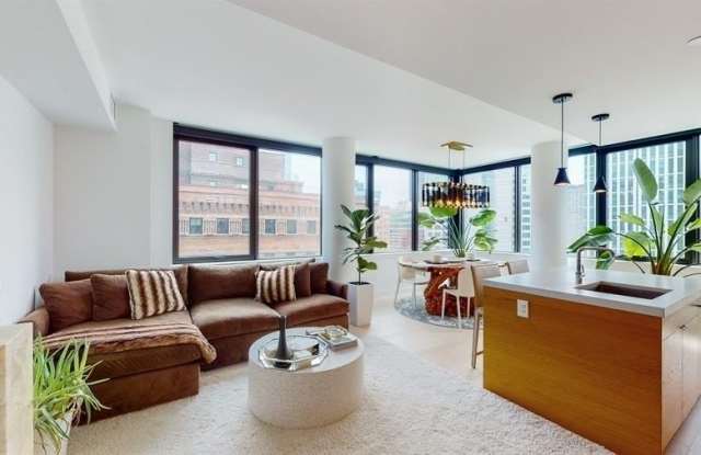 10 PROVOST ST photos photos