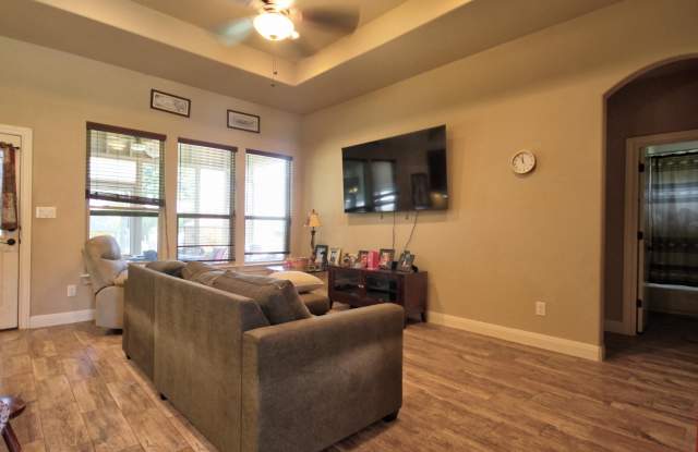 710 Panorama Drive Gallery 3