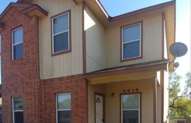 4614 Swann Ln photos photos