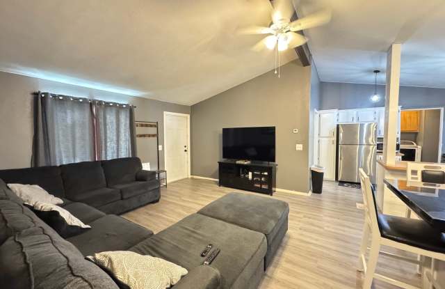Home close to Casinos and River Gallery 4