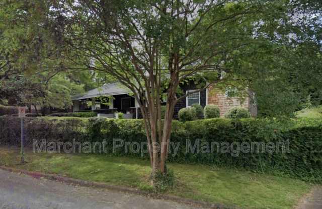 601 Pettigru Street photos photos