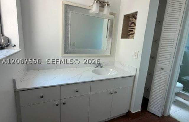 8820 SW 123rd Ct Gallery 4
