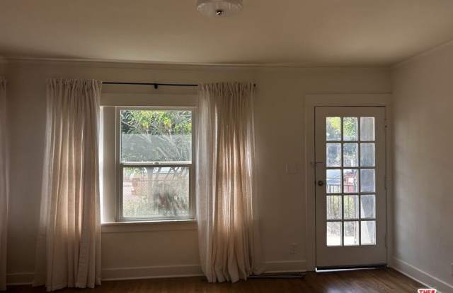 543 S Chicago St photos photos