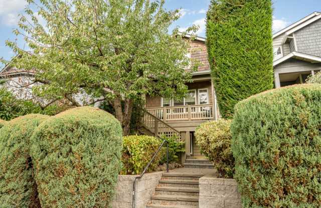 2326 N 62nd St - 2326 North 62nd Street, Seattle, WA 98103