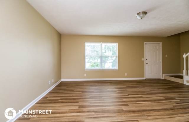 2907 Weybridge Drive Gallery 3