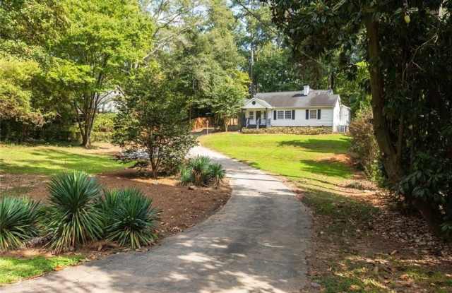 1311 Roxboro Drive Gallery 2