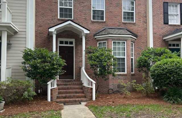 Captains Walk Townhouse-Available to Rent photos photos