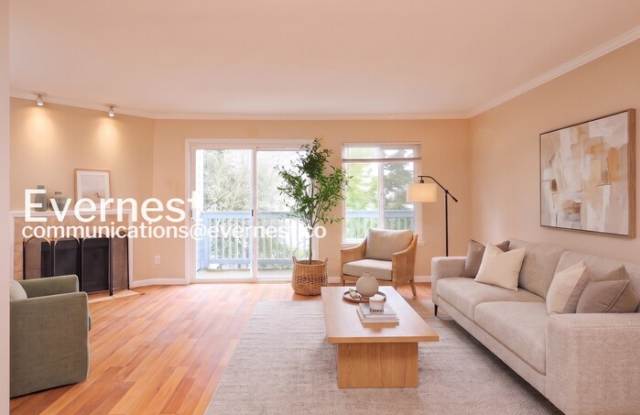 8823 Holly Drive Gallery 2