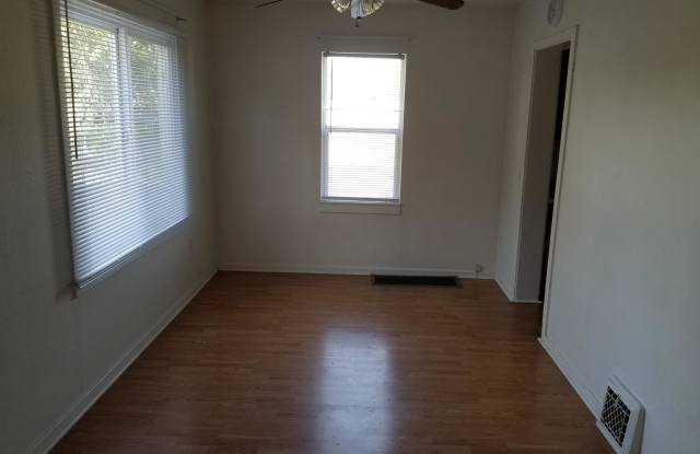 206 Cullum Avenue Gallery 2