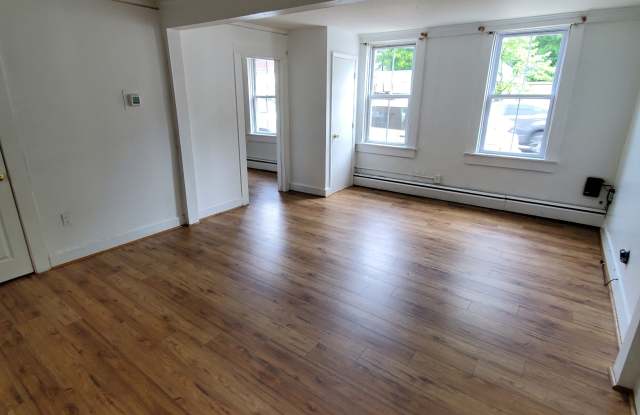 145 King George Street Gallery 2