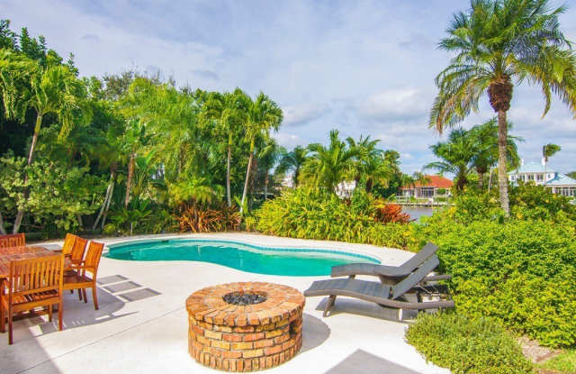 1896 Mooringline Drive photos photos