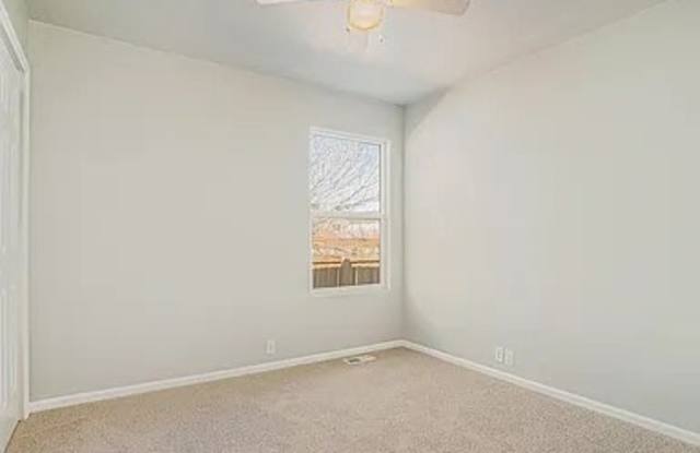 7374 Glenburn Drive Gallery 3