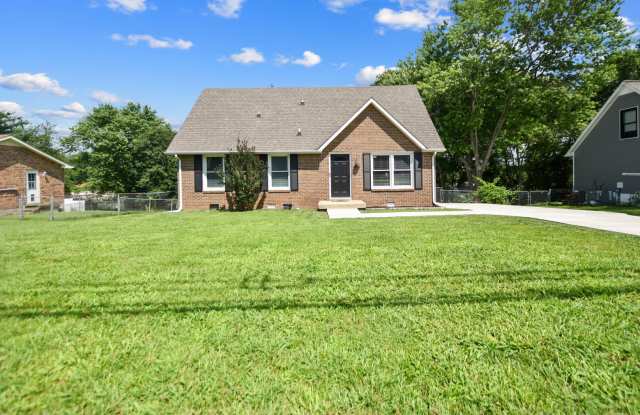 Pet Friendly Four Bedroom! photos photos