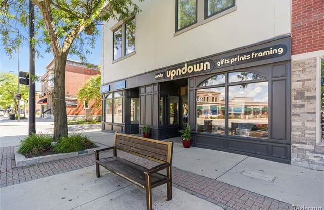 3203 BIDDLE Avenue - 3203 Biddle Avenue, Wyandotte, MI 48192