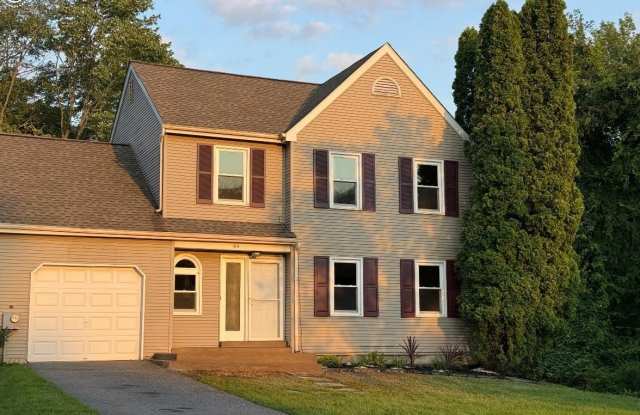 414 WINDSOR CIRCLE photos photos