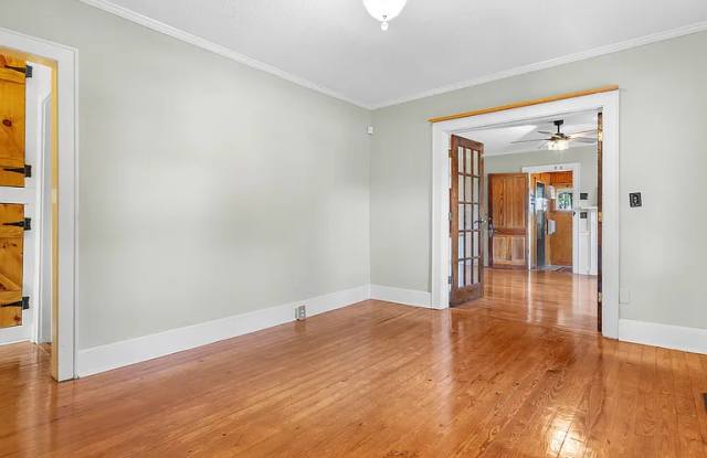 2347 Byrnes Drive Gallery 4