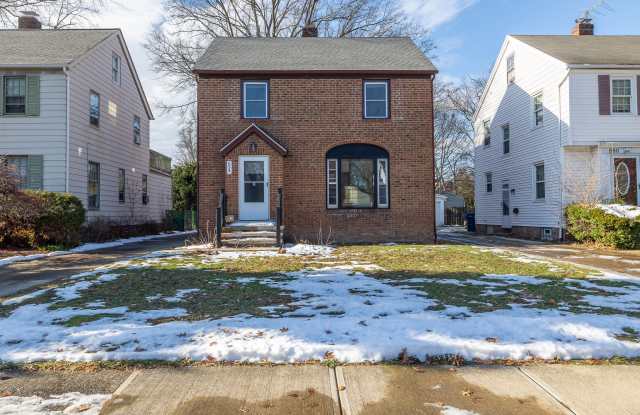 854 Keystone Dr photos photos