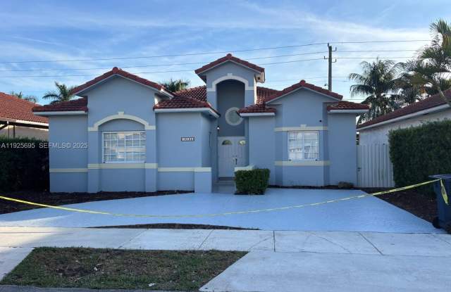 16124 SW 55th Ter photos photos