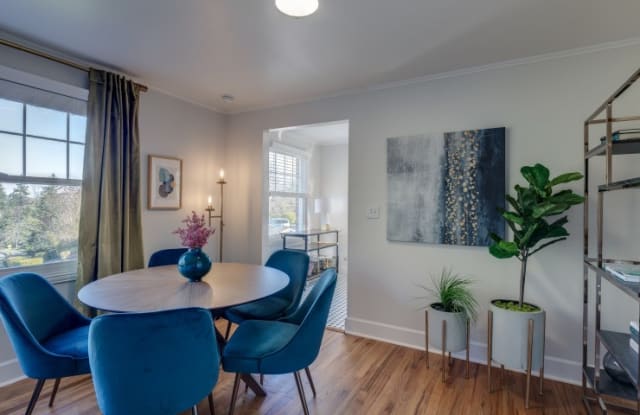 Shorewood Gallery 2