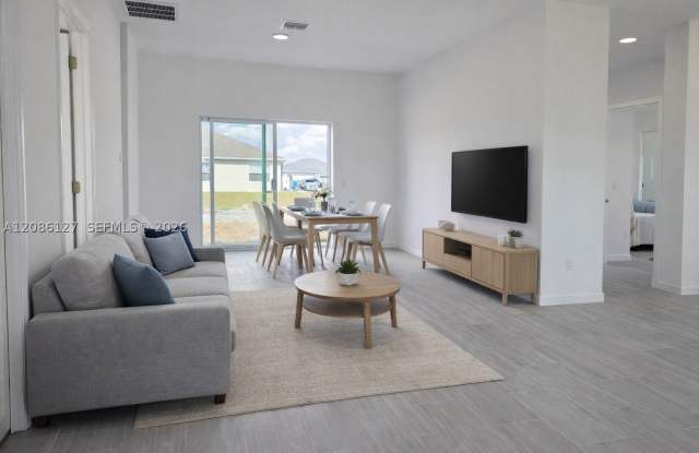 751 Pacific Gallery 2