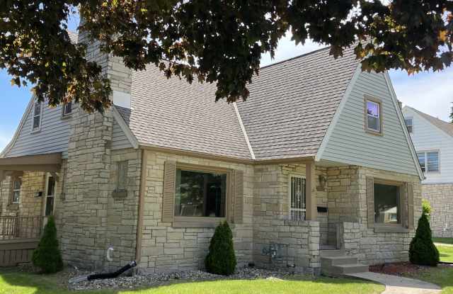 1651 Lathrop Avenue photos photos