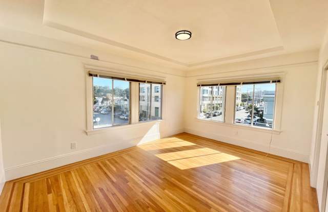 Charming San Francisco Home with Garage Parking & Shared Backyard - PROGRESSIVE Gallery 1