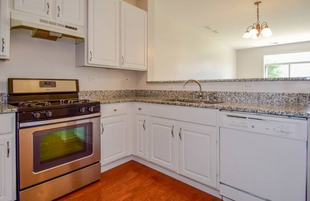 2552 GOLF RIDGE Circle Gallery 4