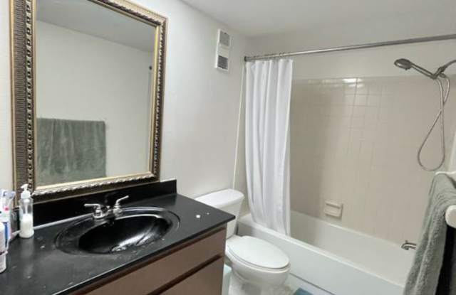 101 Lake Avenue Northeast photos photos