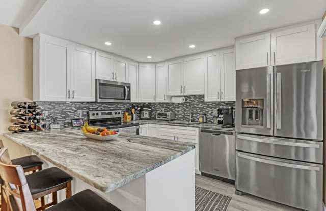 923 Springdale Circle, Palm Springs, FL 33461 photos photos