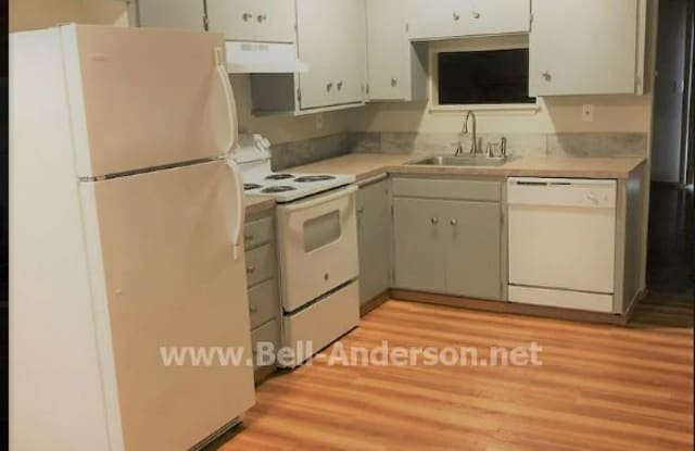 25439 104th Avenue Southeast - B4 - 25439 104th Avenue Southeast, Kent, WA 98030