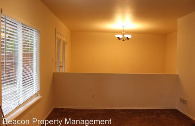805 West Peakview Circle Gallery 3