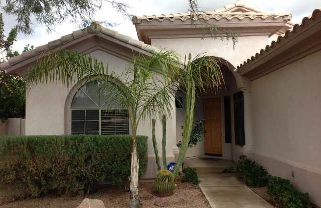 8080 E MARIA Drive Gallery 2