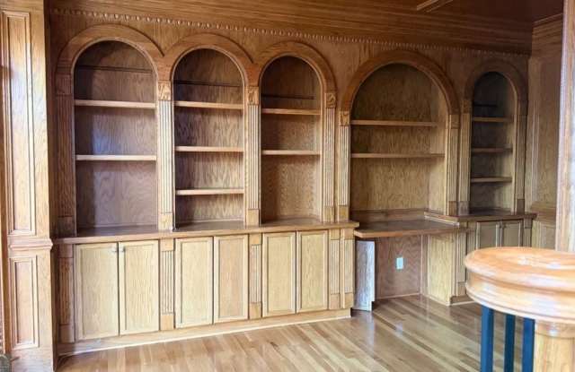 225 Brookhollow Trace Gallery 3