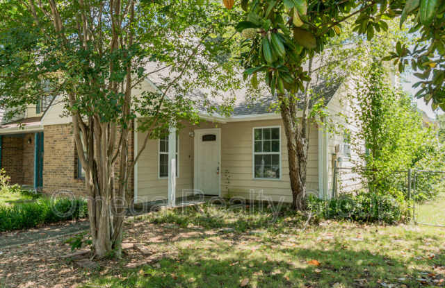 721 Cahaba Manor Ct - 721 Cahaba Manor Court, Pelham, AL 35124