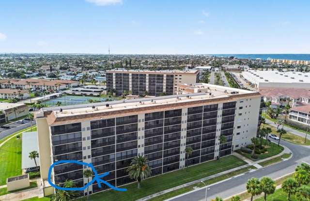 520 Palm Springs Boulevard - 1Unit 309 Gallery 1
