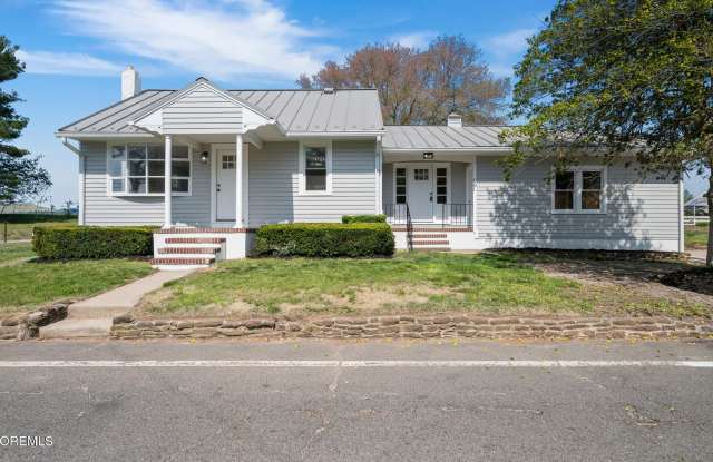 101 Archertown Road photos photos