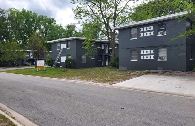 2002 Palafox St. photos photos