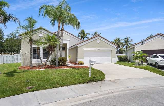 1064 Cedar Falls Dr Gallery 2