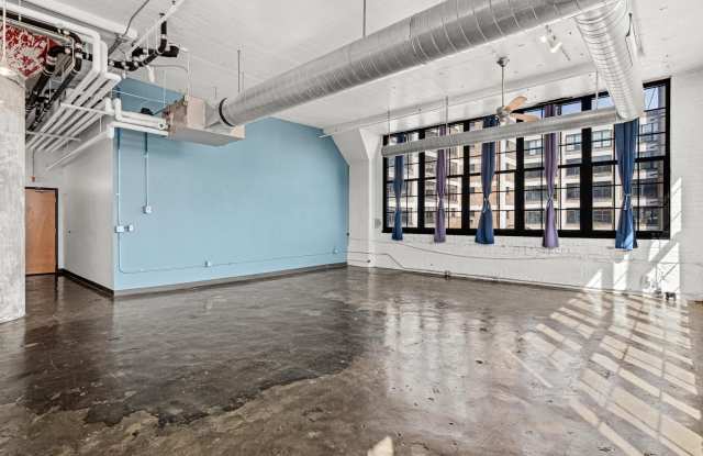 500 Robert Street N Gallery 2