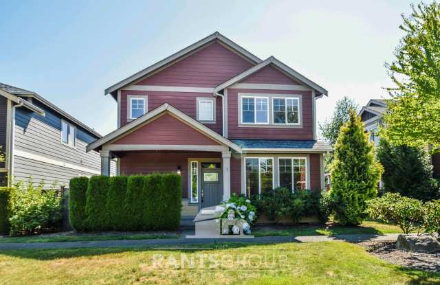 Beautiful Home In Puyallup! Easy JBLM Commute! - 4513 24th Street Southeast, Puyallup, WA 98374