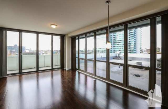 330 North DesPlaines Gallery 2