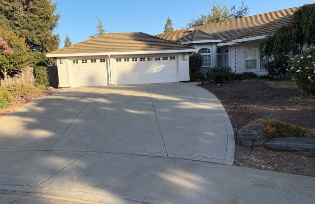 Available Room in North Merced Home Gallery 1