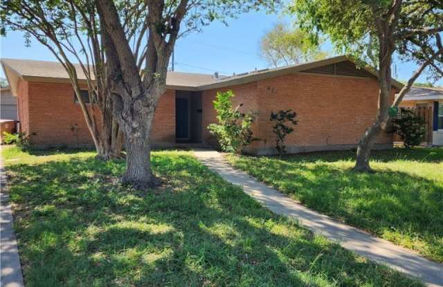 821 Alden Drive photos photos