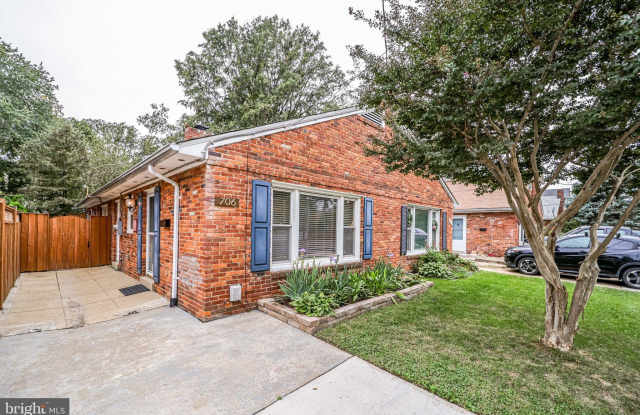 706 W GLEBE ROAD photos photos