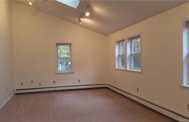 313 Hitching Post Lane Gallery 4
