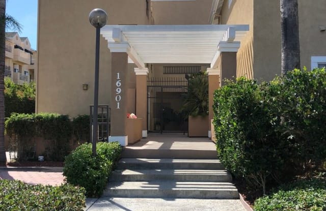 16901 Lynn Ln. #102 - 16901 Lynn Ln, Huntington Beach, CA 92649