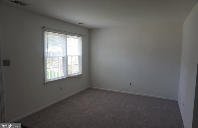 1398 PRIMROSE ROAD Gallery 2