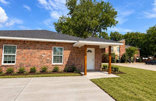 Newly Constructed 3BR/2BA Duplex in NW Lawton Gallery 1